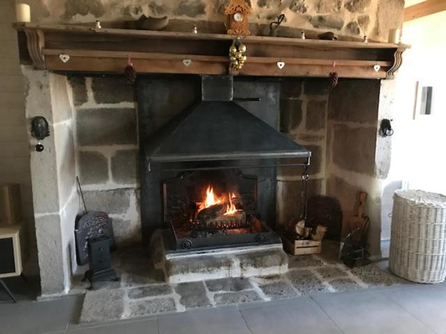 Gite Pour Famille Saint-Clément Esterno foto
