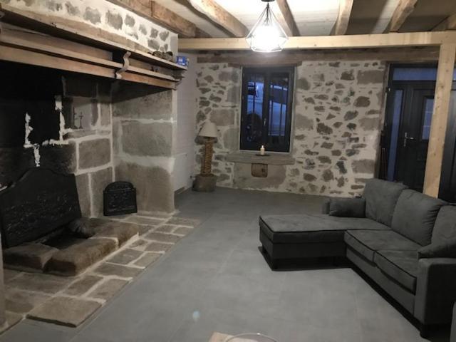 Gite Pour Famille Saint-Clément Esterno foto